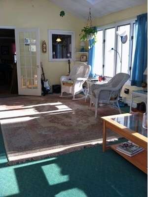 143 Woodburn Dr, Methuen, MA 01844 - photo 5