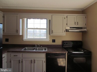 45742 Military Ln, Great Mills, MD 20634 - photo 4