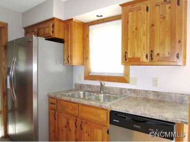 15 Sun Haven Dr, Asheville, NC 28806 - photo 6