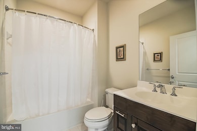 10781 Symphony Park Dr, Rockville, MD 20852 - photo 6