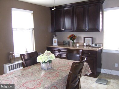 8546 Willow Oak Rd, Parkville, MD 21234 - photo 2