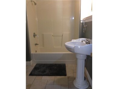 Full Bath.