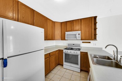 411 N Harvey St, Griffith, IN 46319 - photo 5