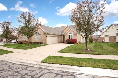 49433 N Glacier unit 54, Northville, MI 48168 - photo 2