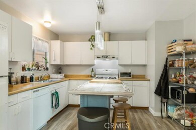 2530 Whispering Pines Dr, Running Springs, CA 92382 - photo 5