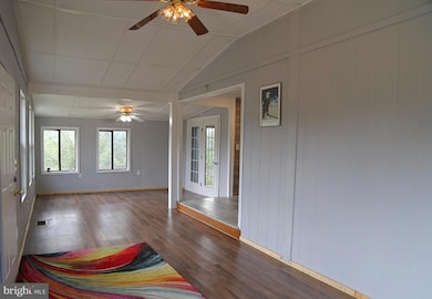 223 Shirkey Ln, Mathias, WV 26812 - photo 5