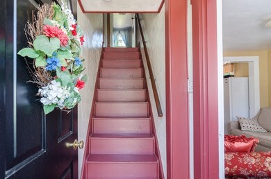 77 Pleasant St, Rockland, MA 02370 - photo 4