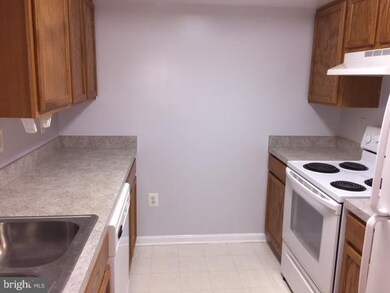 23230 Brewers Tavern Way unit 1, Clarksburg, MD 20871 - photo 6