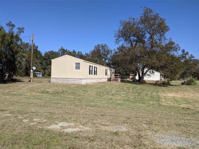 7150 Comanche Trail, Weatherford, TX 76087 - photo 3