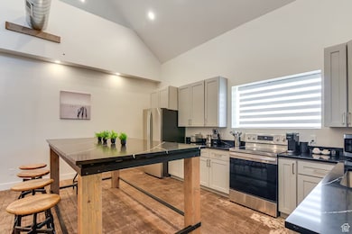 85 N 100 St W, Hatch, UT 84735 - photo 7