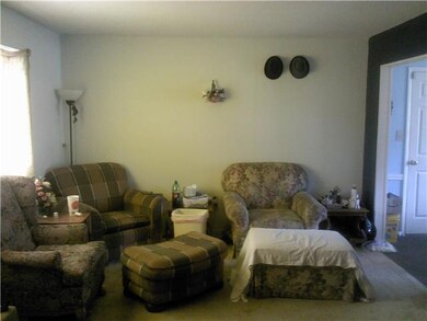 4933 Downing Dr, Columbus, OH 43232 - photo 3