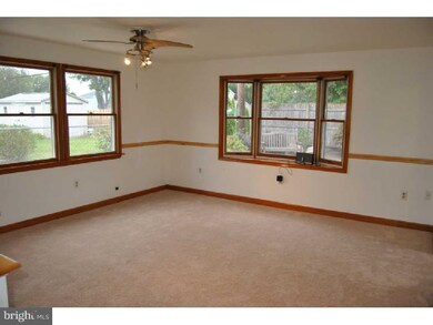 2013 Clearview Ave, Norristown, PA 19403 - photo 7