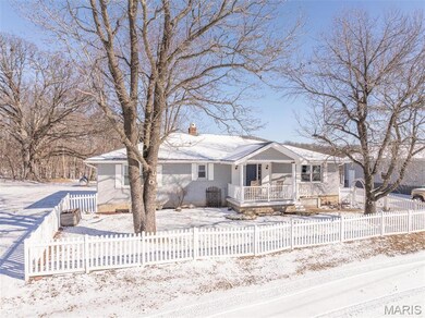 242 Gerding Rd, Hawk Point, MO 63349 - photo 6