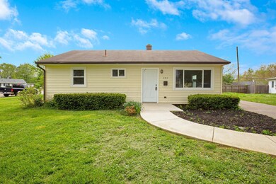 281 Saint Christopher Ln, Columbus, OH 43213 - photo 2