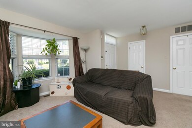 8002 Upperfield Ct, Owings Mills, MD 21117 - photo 3