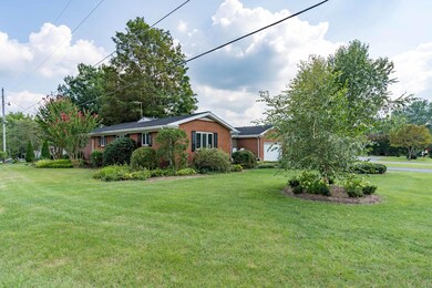 806 Ridgefield Dr, Johnson City, TN 37601 - photo 4