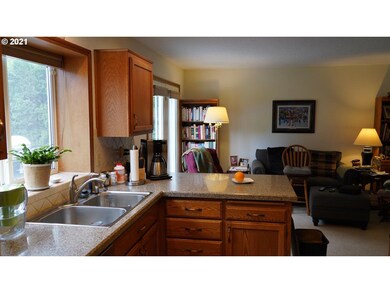 39534 Mccormick Dr, Sandy, OR 97055 - photo 6