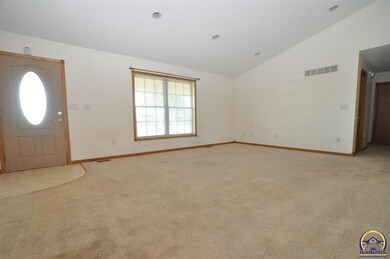 15705 158th Rd, Mayetta, KS 66509 - photo 2