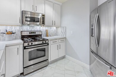 Calcutta Quartz Countertops
