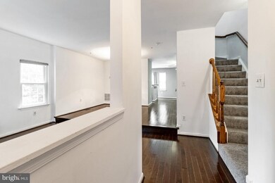 15713 Erwin Ct, Bowie, MD 20716 - photo 3