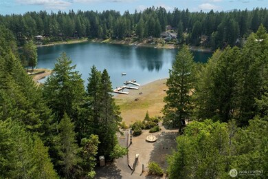 200 NE Lakeshore Dr S, Tahuya, WA 98588 - photo 5