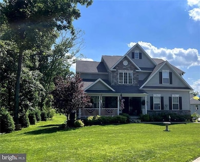 2105 Devon Ln, Pennsburg, PA 18073 - photo 2