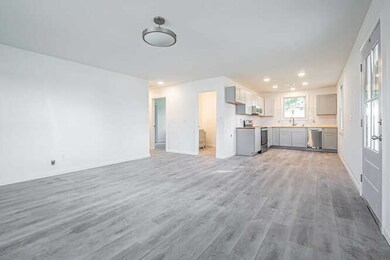 609 Orr St, Manchester, TN 37355 - photo 4