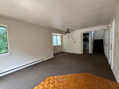 117 Hamden Ave unit F, Waterbury, CT 06704 - photo 3
