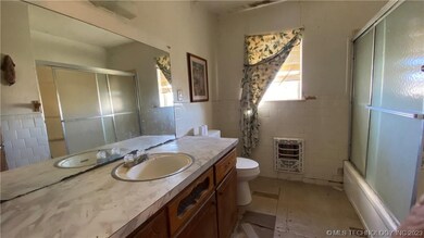 251 Hugo St, Wilson, OK 73463 - photo 4