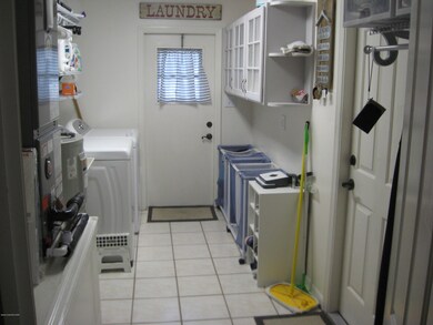 7 X 14 Laundry Room