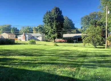 905 NW Zaun Ave, Blue Springs, MO 64015 - photo 3