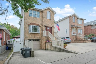 122 Guyon Ave, Staten Island, NY 10306 - photo 2