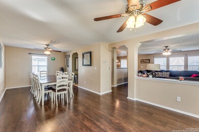 9019 Oakwood Park, San Antonio, TX 78254 - photo 2