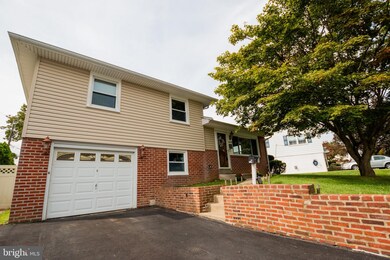 402 Polk Way, Broomall, PA 19008 - photo 2