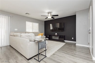 1014 Edgestone Mark Ave, North Las Vegas, NV 89081 - photo 4
