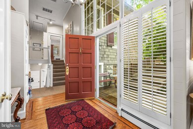 1409 Locust Ave, Towson, MD 21204 - photo 5