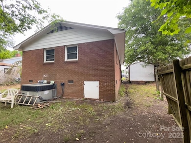 102 Wilson St, Clover, SC 29710 - photo 3