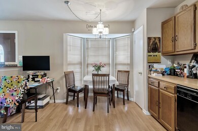 3433 Elenoir Ct, Bowie, MD 20716 - photo 4