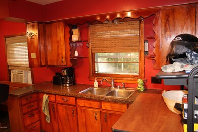 1385 Laughlin Drive 020