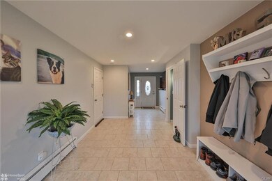 1260 Oakhurst Dr, Slatington, PA 18080 - photo 5