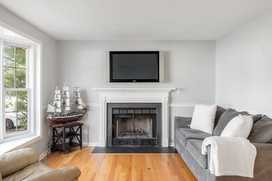 54 Corinthian Dr, Lowell, MA 01854 - photo 3