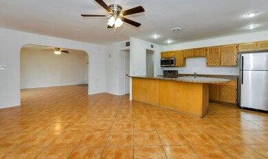 kitchen/family