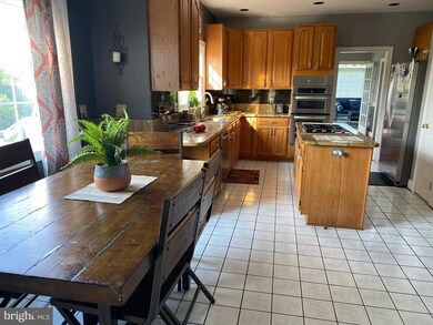 6 Planted Garden Ct, Woodstock, MD 21163 - photo 3