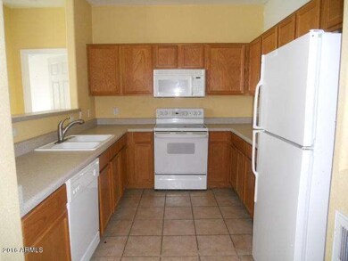 023-338414 - kitchen