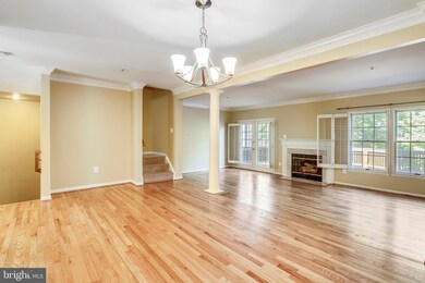 15835 Glacier Ct, North Potomac, MD 20878 - photo 2