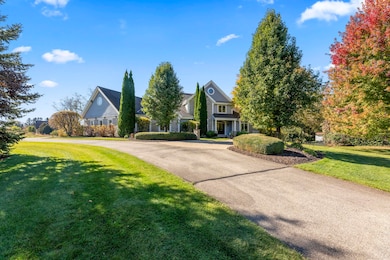 Circle driveway