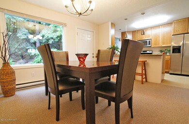 Dining room1