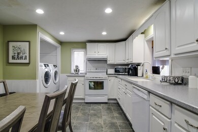 8 Brigham Ct, Natick, MA 01760 - photo 6