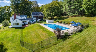 82 Old Center Harbor Rd, Meredith, NH 03253 - photo 7