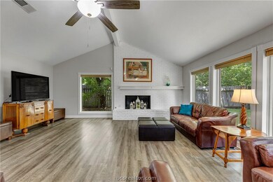 1807 Sabine Ct, College Station, TX 77840 - photo 5